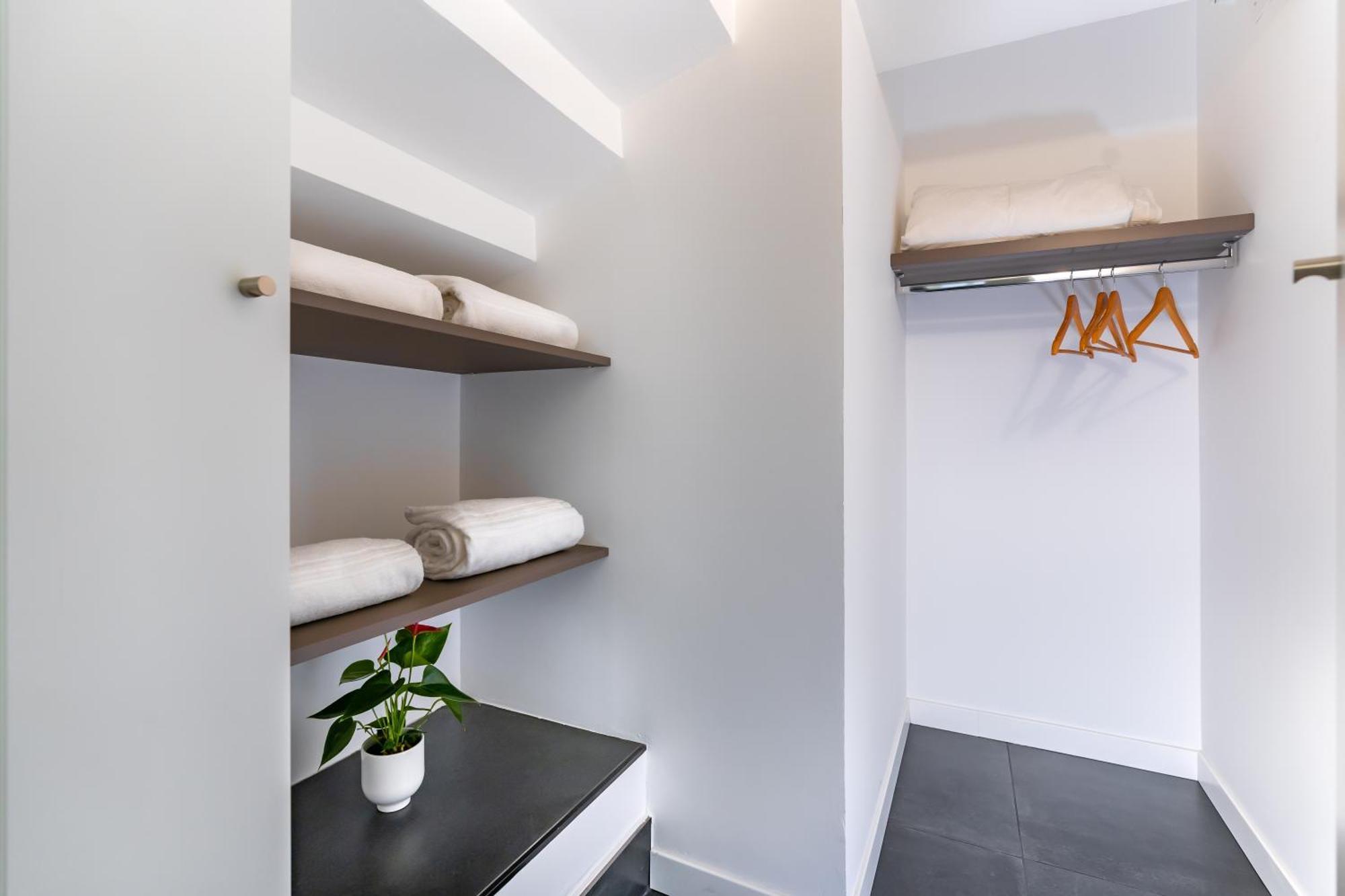 Residenza Girardi Hotel เวโรนา ภายนอก รูปภาพ