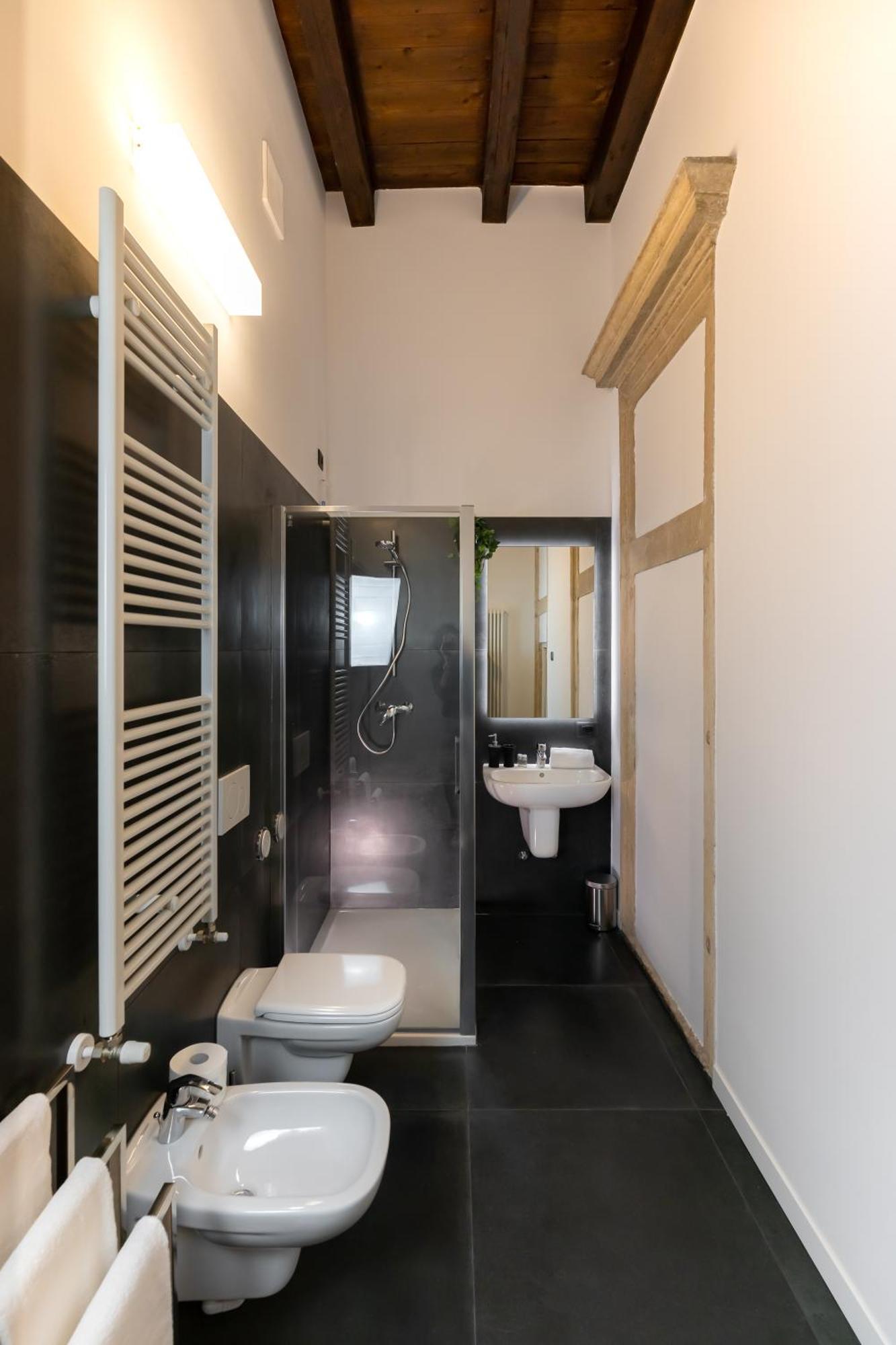 Residenza Girardi Hotel เวโรนา ภายนอก รูปภาพ