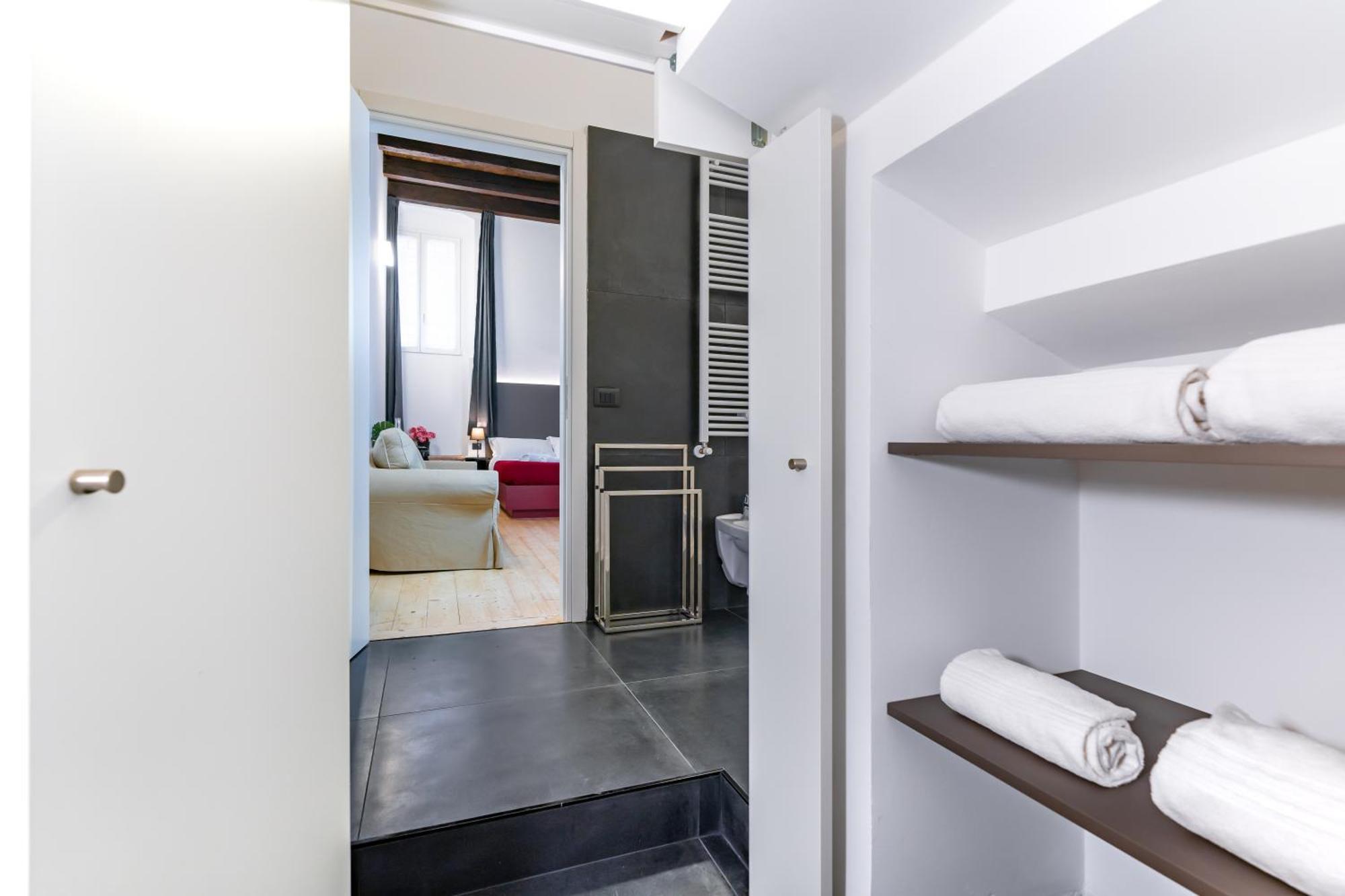 Residenza Girardi Hotel เวโรนา ภายนอก รูปภาพ